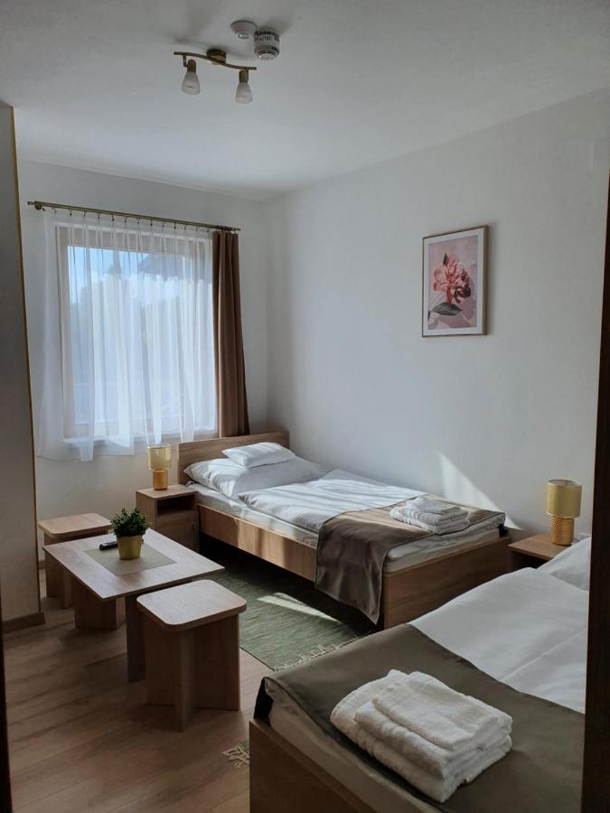 Platina Panzio*** Bed & Breakfast Újhartyán Eksteriør bilde